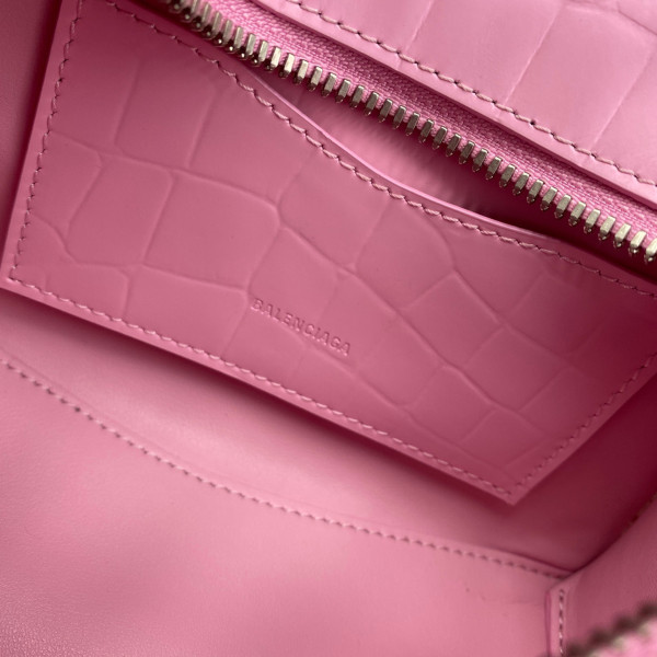 Ba*len*cia*ga neo classic nano top handle bag