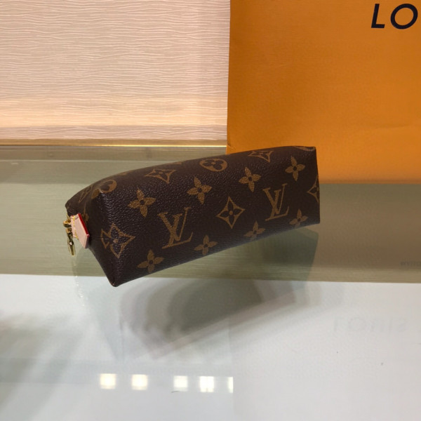 l0*is V*t0n cosmetic pouch pm-19*12*6cm