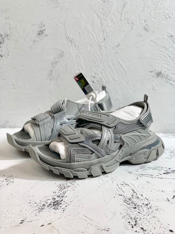 Ba*len*cia*ga track sandal