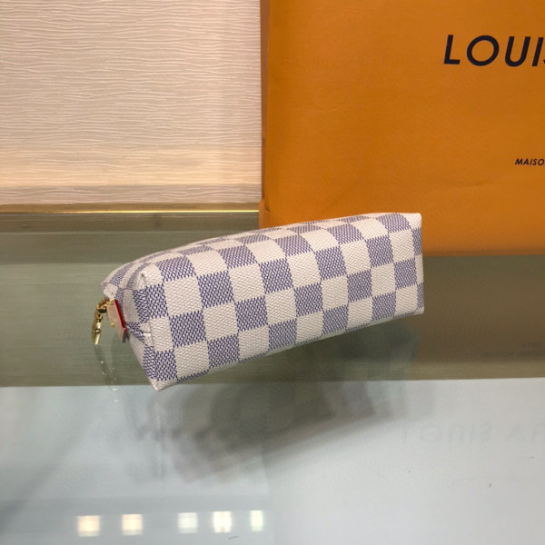 l0*is V*t0n cosmetic pouch pm-19*12*6cm