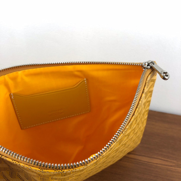 Go*ard senat pouch