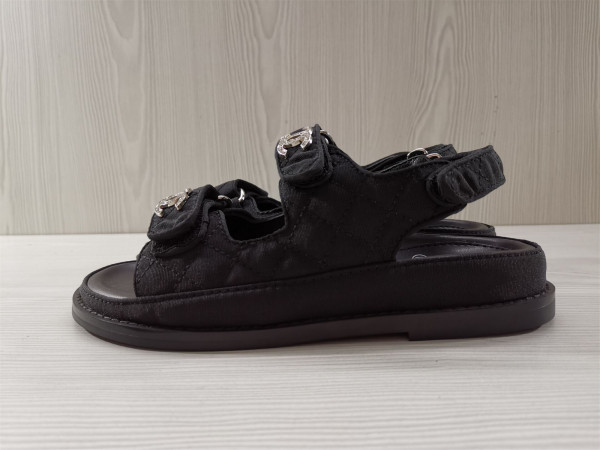 CL SANDALS