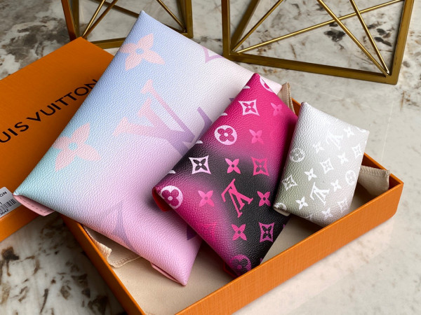 l0*is V*t0n kirigami pochette