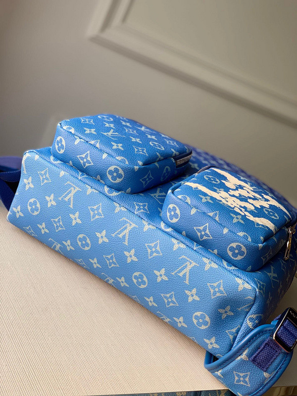 l0*is V*t0n backpack