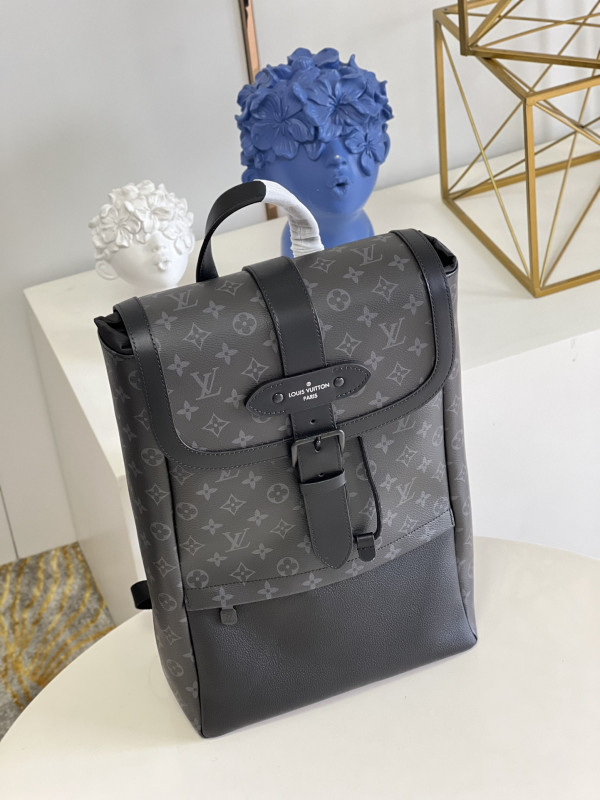 l0*is V*t0n saumur backpack