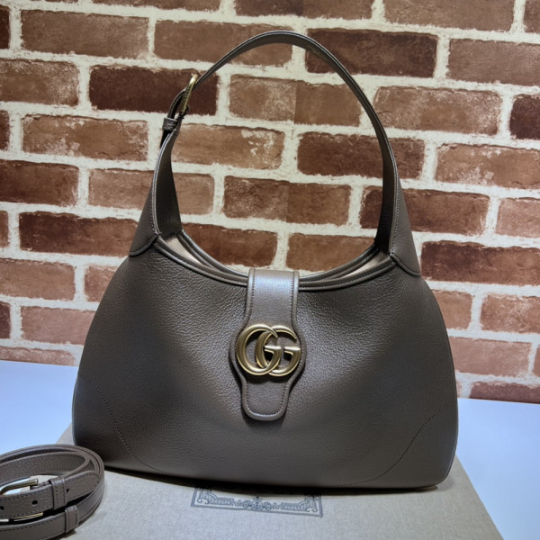 G*u*i aphrodite medium shoulder bag