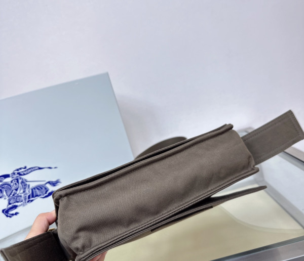 B**rry trench crossbody bag