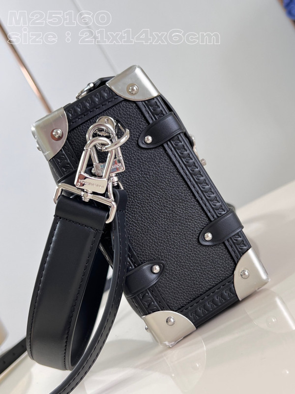 l0*is V*t0n side trunk pm-21*14*6cm