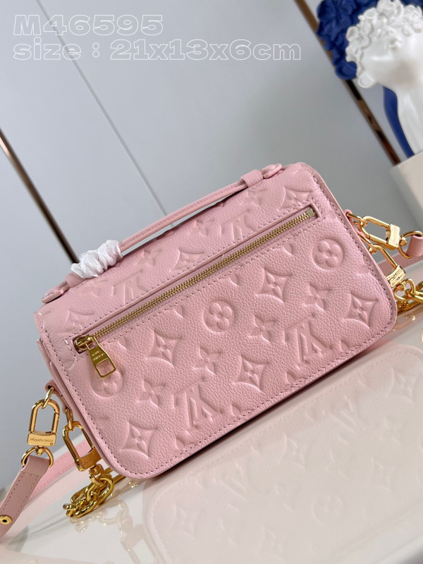 l0*is V*t0n pochette metis east west
