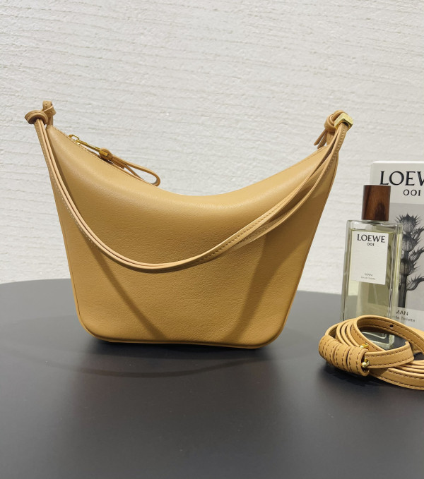 Lowee Hammock Hobo